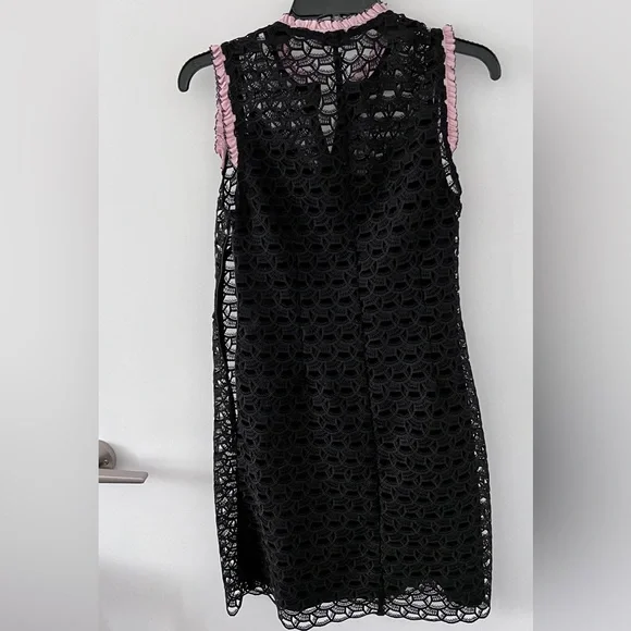 Sandro - Picture 1 of 3